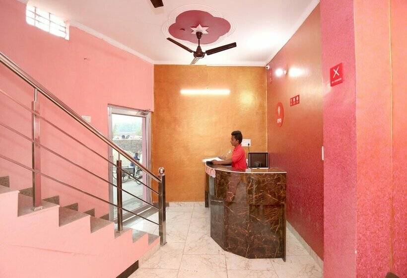 Fotos del hotel Oyo 10012 Hotel Pink City:  12