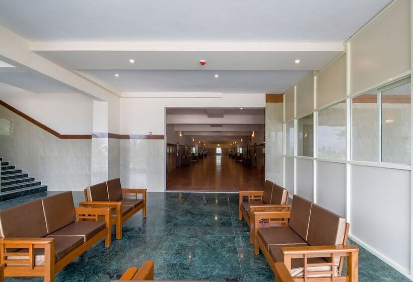 Fotos del hotel Capital O 22212 J K Golden Embassy:  23