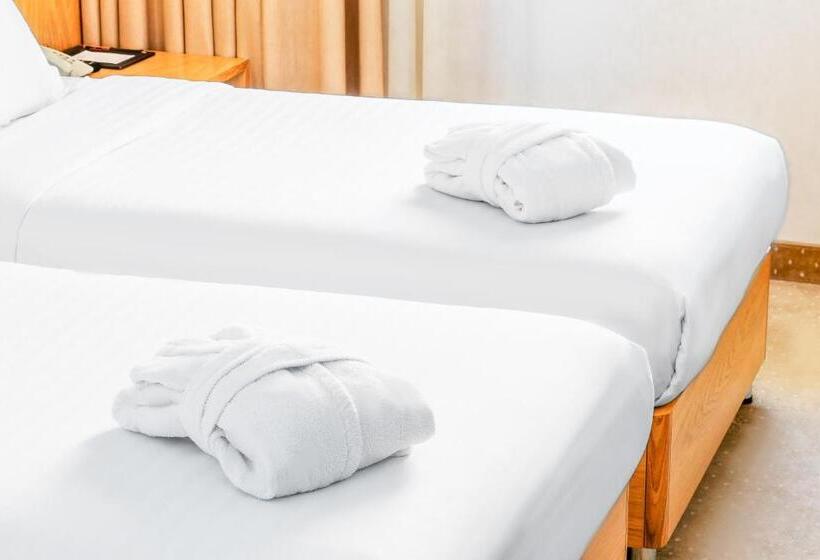 Fotos del hotel Praga:  8