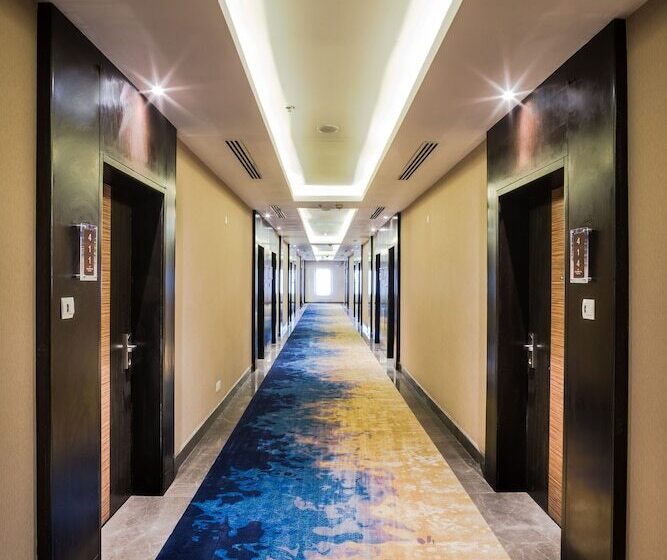 Fotos del hotel Naviti By Warwick Dammam:  24