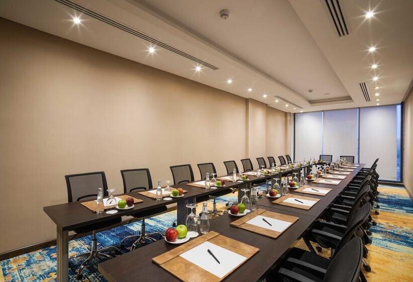 Fotos del hotel Naviti By Warwick Dammam:  22