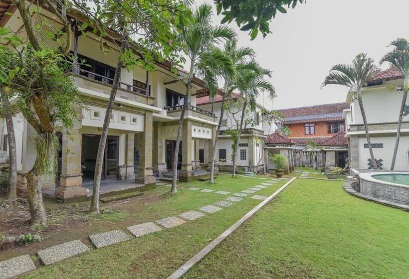 Reddoorz Plus Near Seminyak Square