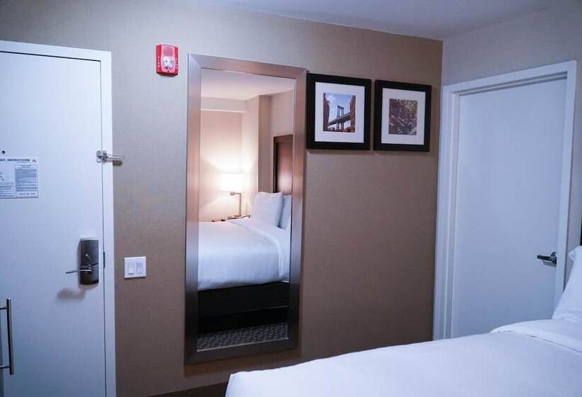 Fotos del hotel Mint Jfk Airport:  2