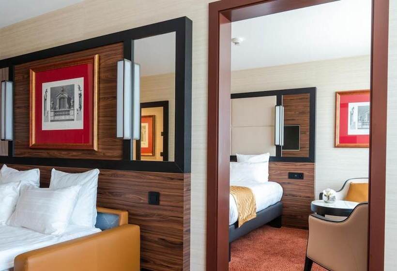 Fotos del hotel Nash Suites Airport:  8