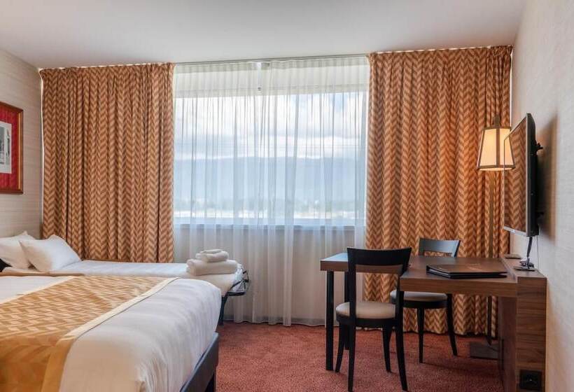 Fotos del hotel Nash Suites Airport:  10