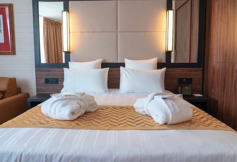 Fotos del hotel Nash Suites Airport:  7