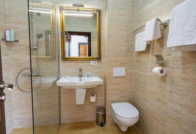 Fotos del hotel Poet Palace Bucharest:  7