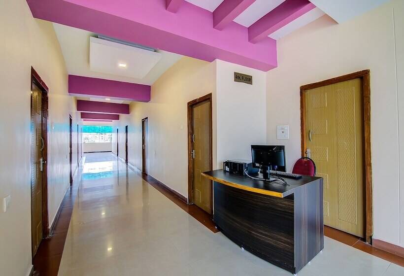 Fotos del hotel Oyo 15019 Savera Function Hall:  18