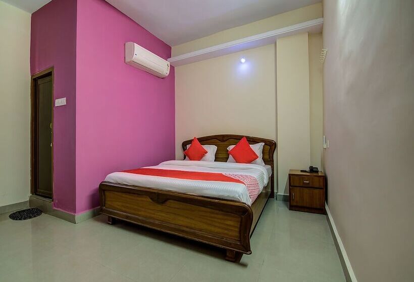 Fotos del hotel Oyo 15019 Savera Function Hall:  5