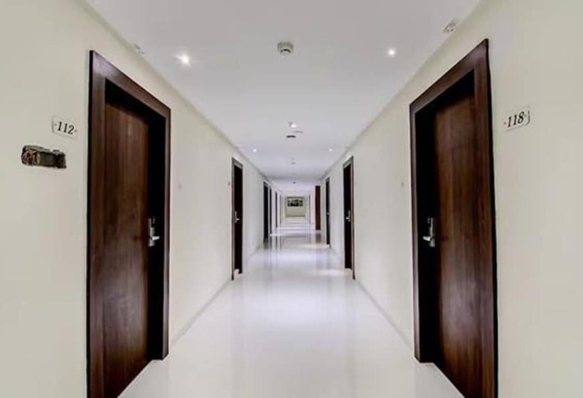 Fotos del hotel Capital O 16971 Hotel Lorven:  20