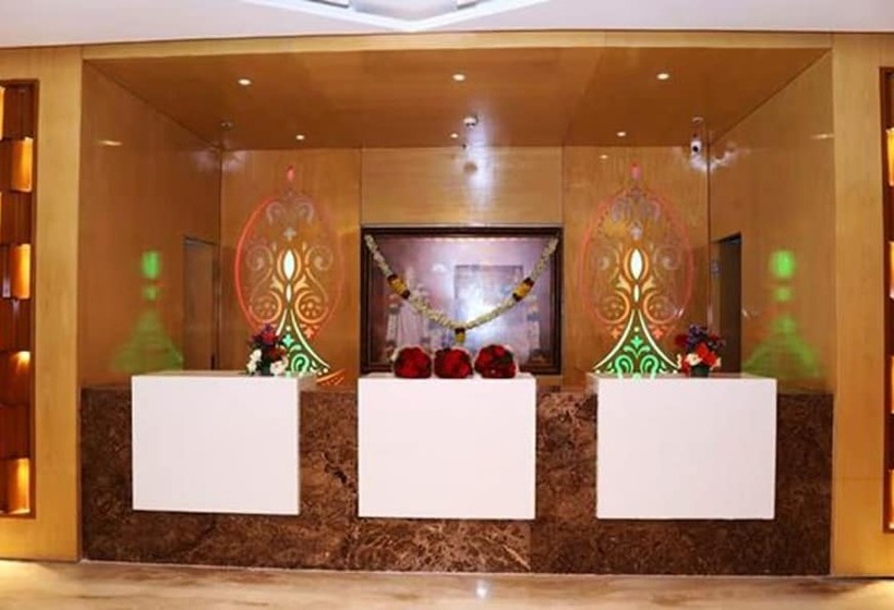 Fotos del hotel Capital O 16971 Hotel Lorven:  18