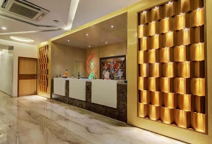 Fotos del hotel Capital O 16971 Hotel Lorven:  17