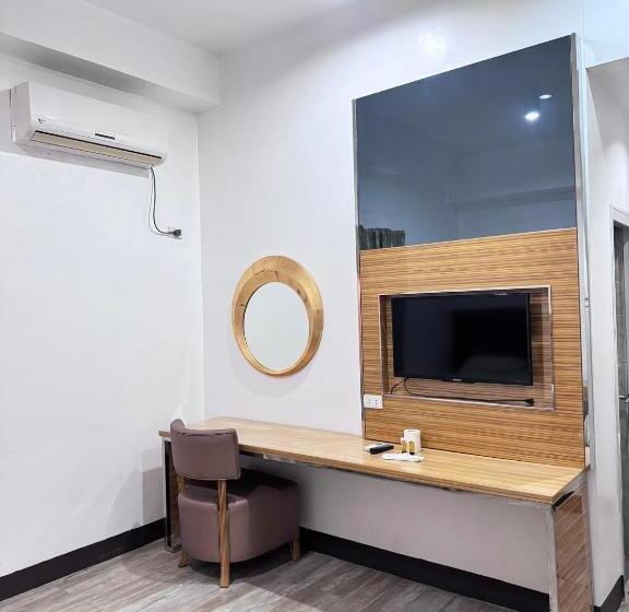 Fotos del hotel Jeamco Royal Palawan:  8