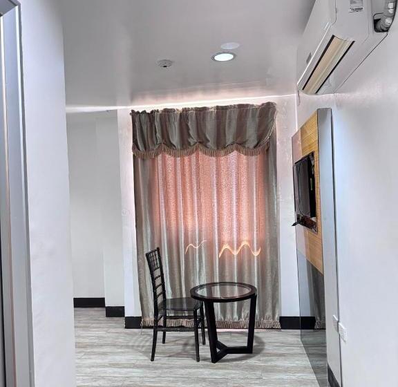 Fotos del hotel Jeamco Royal Palawan:  12