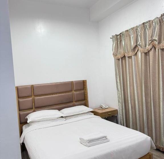 Fotos del hotel Jeamco Royal Palawan:  14