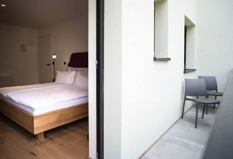 Fotos del hotel Vault:  5