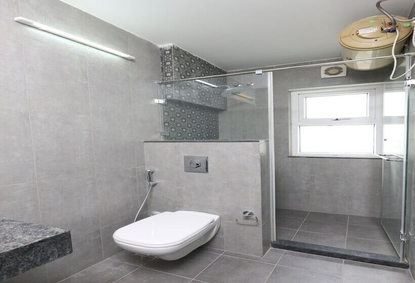 Fotos del hotel Fab Corporate Inn I:  11