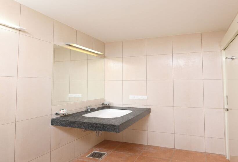 Fotos del hotel Fab Corporate Inn I:  12