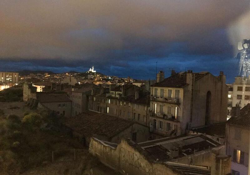 Fotos del hotel Toyoko Inn Marseille Saint Charles:  10