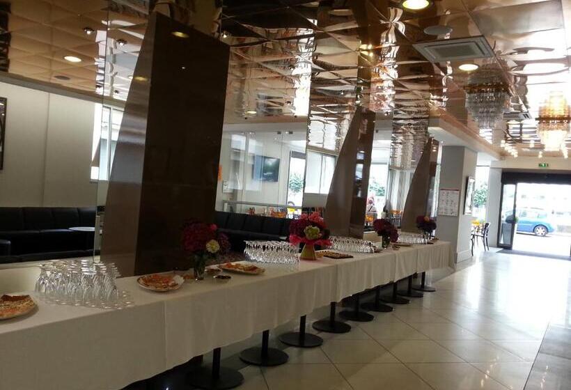 Fotos del hotel Lys De Marie:  15