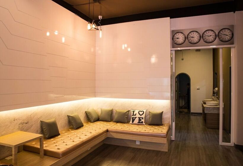 Fotos del hotel Bed Box Khaosarn Hostel:  20