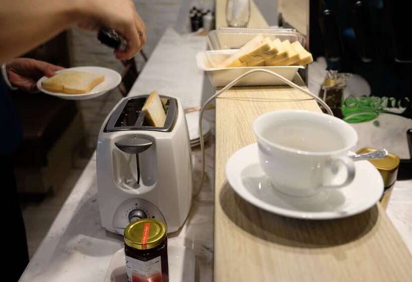 Fotos del hotel Bed Box Khaosarn Hostel:  9