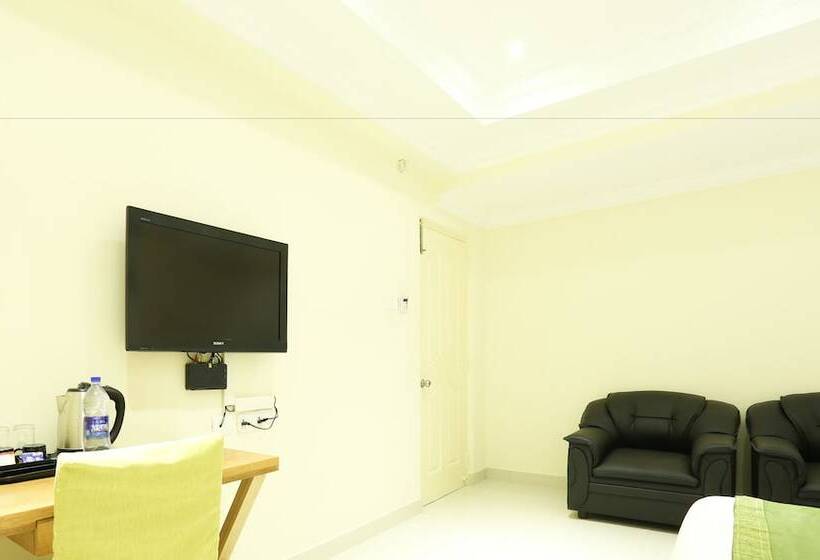 Fotos del hotel Treebo Trip Sr Residency:  23