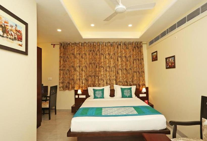 Fotos del hotel Cheelgadi:  3