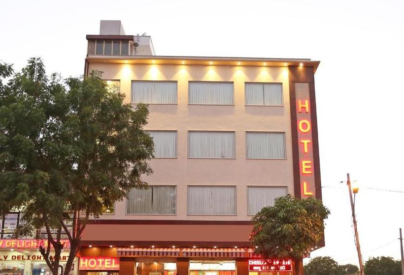 Fotos del hotel Cheelgadi:  11