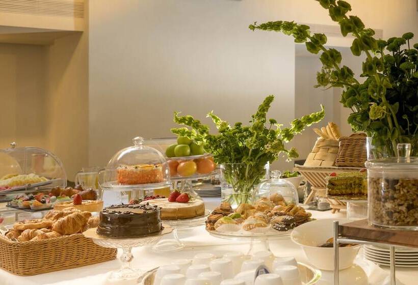 Fotos del hotel Royal Bissolati:  7