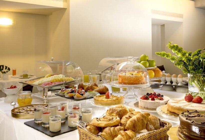 Fotos del hotel Royal Bissolati:  8