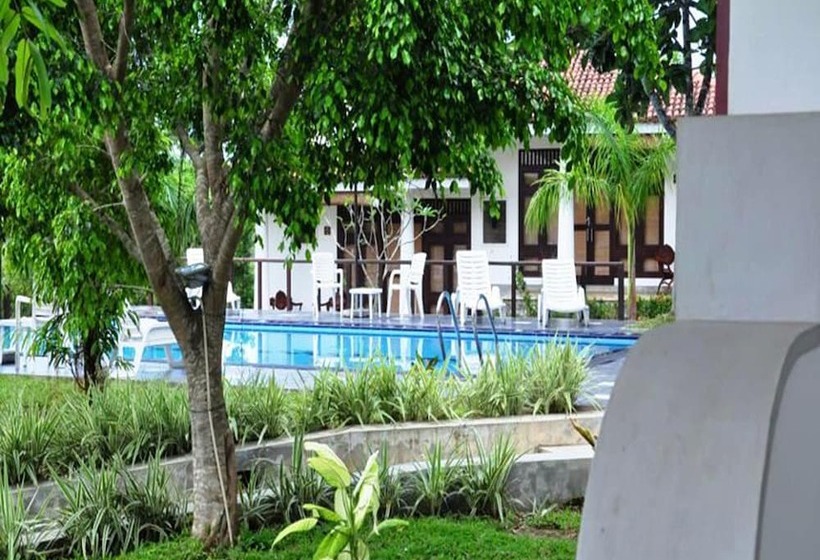 Fotos del hotel Fort Edge Retreat:  24