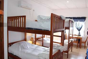 Galapagos Best Hostel - Puerto Ayora