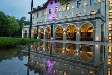 Austria & Bosna - Sarajevo