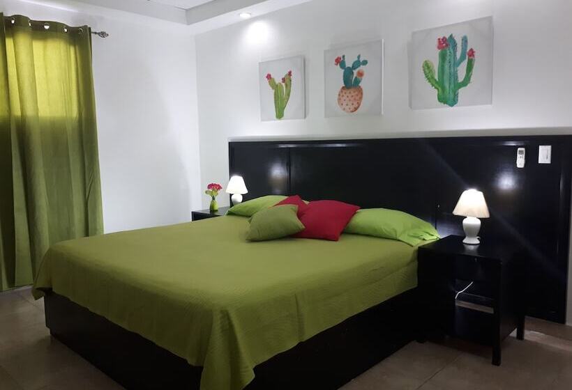 Fotos del hotel Coronado Inn:  5