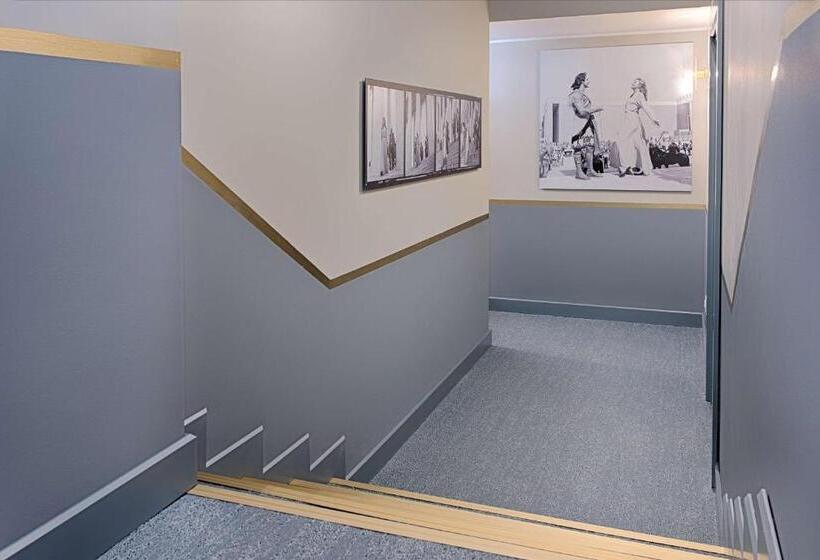 Fotos del hotel Nh Collection Roma Fori Imperiali:  13