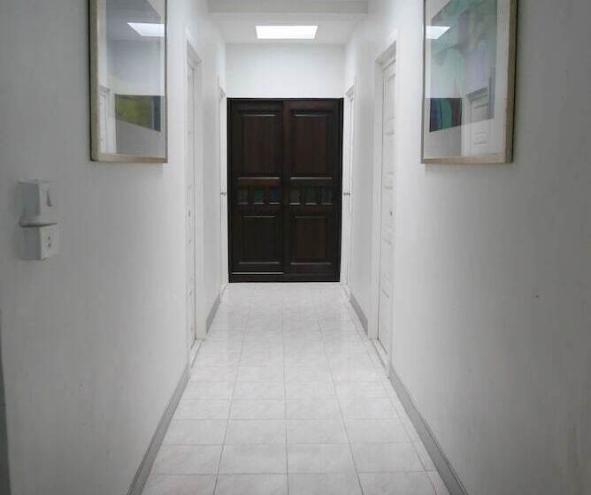 Fotos del hotel The 92 Residence:  8