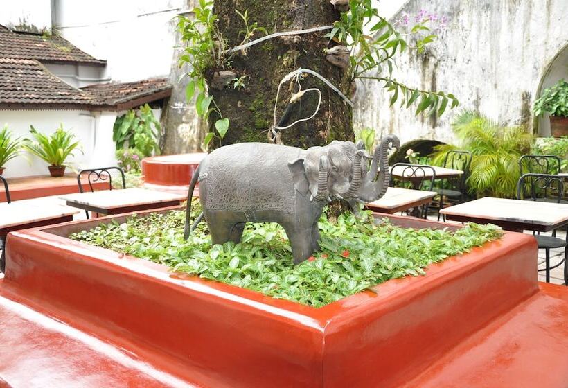 Fotos del hotel Old Courtyard:  13