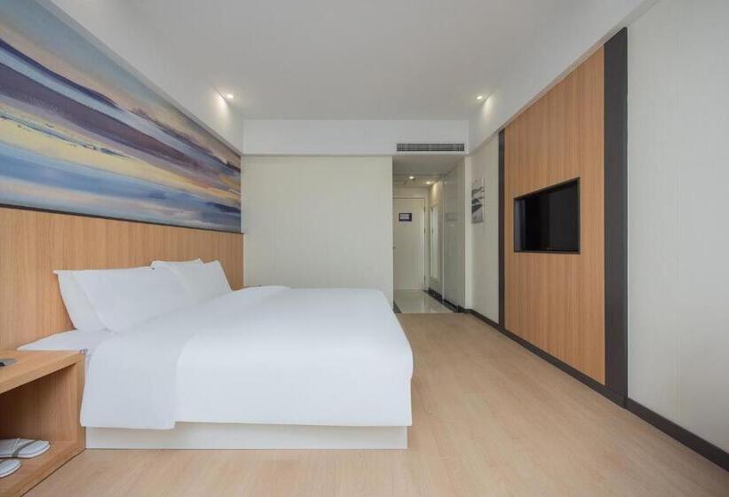 Starway Hotel At Pudong