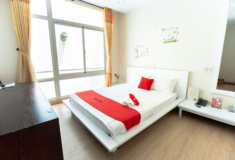 Fotos del hotel Reddoorz Plus @ Nguyen Thi Thap Street:  11
