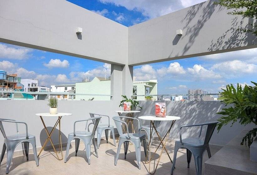 Fotos del hotel Reddoorz Plus @ Nguyen Thi Thap Street:  21