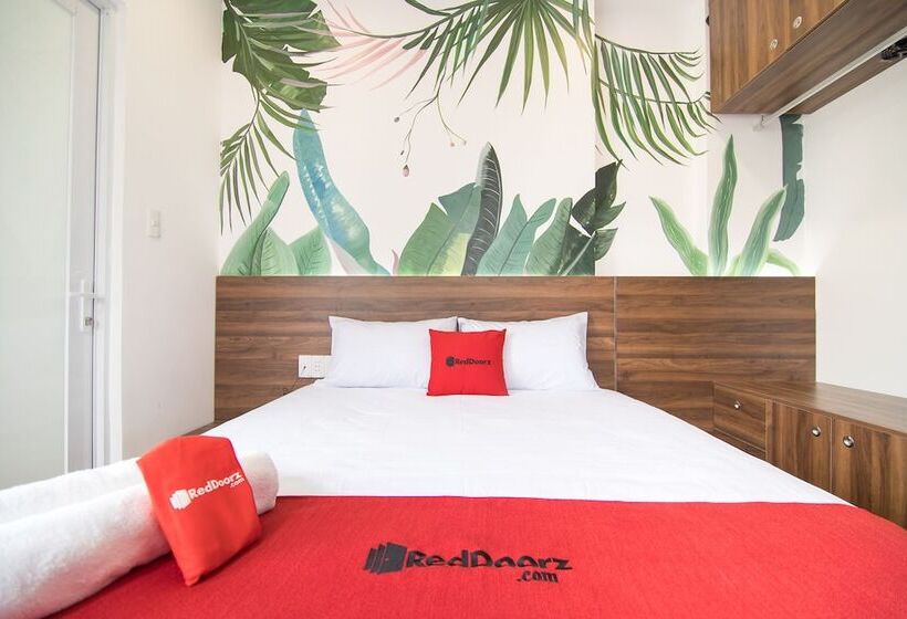 Fotos del hotel Reddoorz Plus @ Tran Quang Khai Street:  20