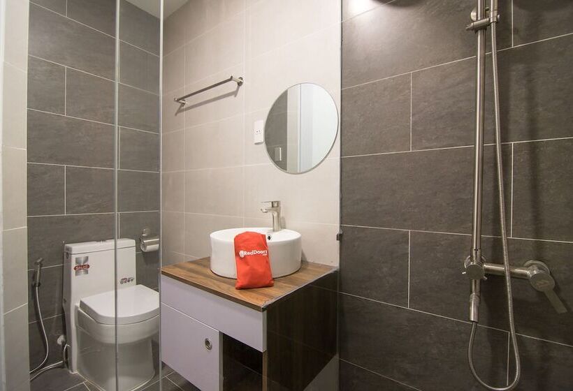 Fotos del hotel Reddoorz Plus @ Tran Quang Khai Street:  3