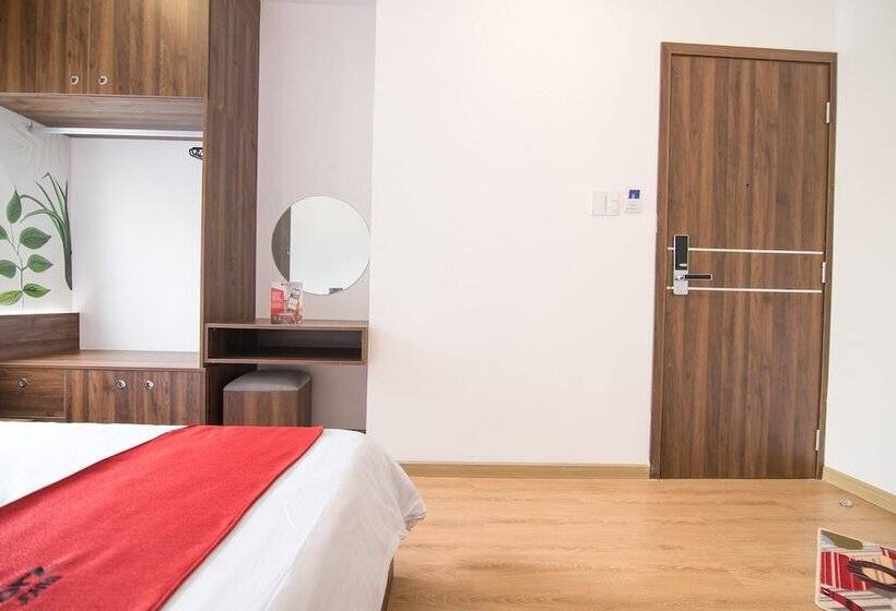 Fotos del hotel Reddoorz Plus @ Tran Quang Khai Street:  25