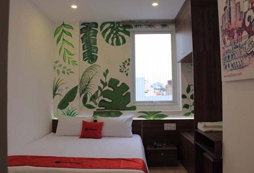 Fotos del hotel Reddoorz Plus @ Tran Quang Khai Street:  21