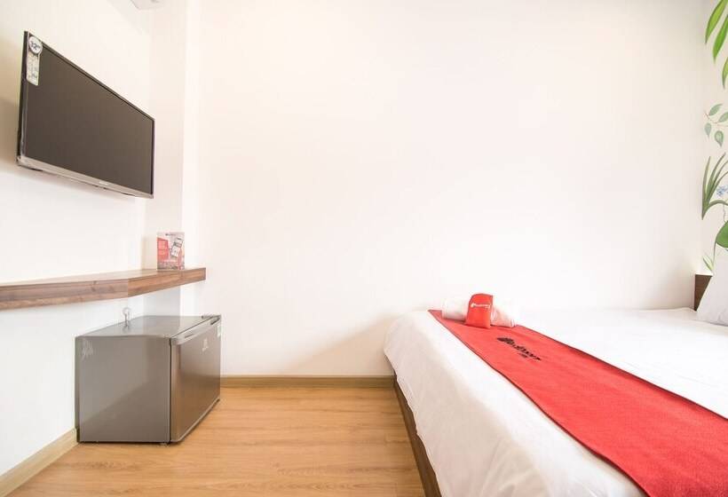 Fotos del hotel Reddoorz Plus @ Tran Quang Khai Street:  13