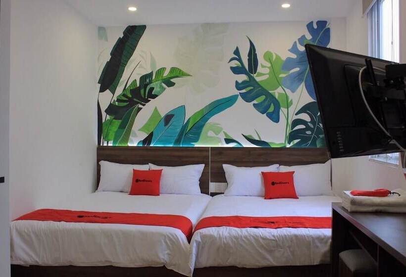 Fotos del hotel Reddoorz Plus @ Tran Quang Khai Street:  14
