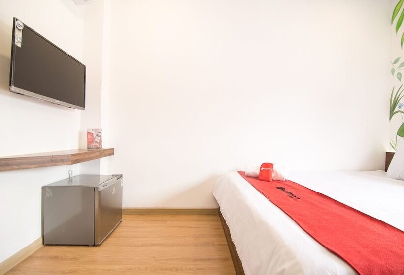 Fotos del hotel Reddoorz Plus @ Tran Quang Khai Street:  16