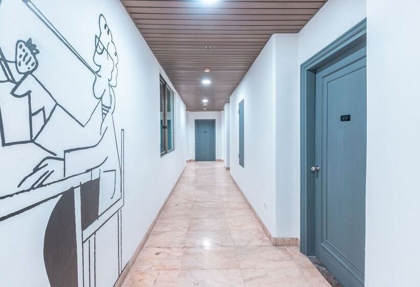 Fotos del hotel Oyo Townhouse 2 Hotel Gunung Sahari:  24