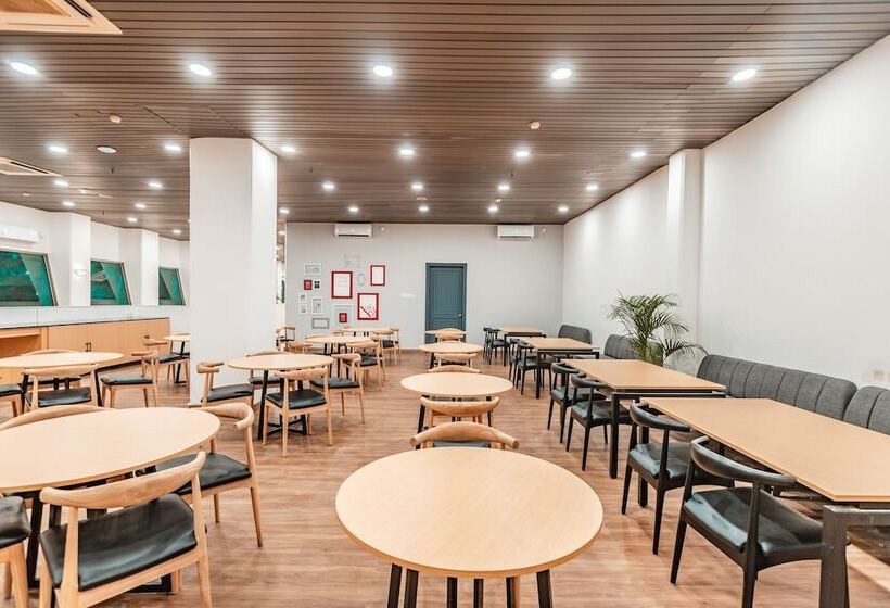 Fotos del hotel Oyo Townhouse 2 Hotel Gunung Sahari:  22